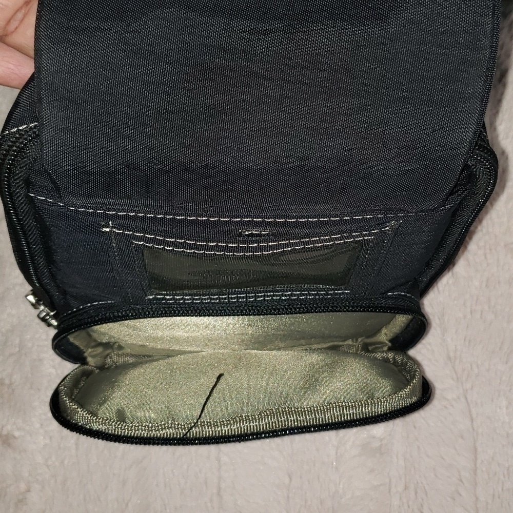 Baggalini Black Nylon Multi Pocket Purse - Picture 6 of 12